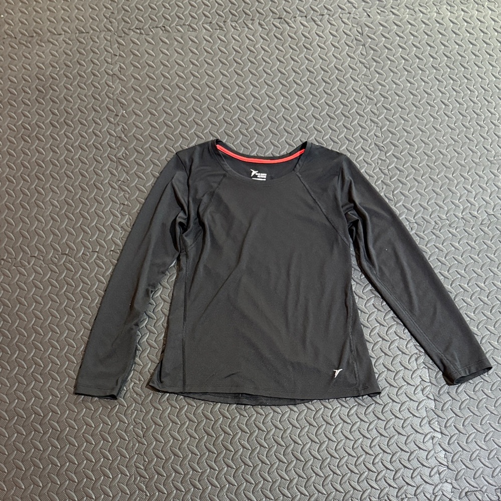 Old Navy Active Women’s Long Sleeve Black Workout Tee Small